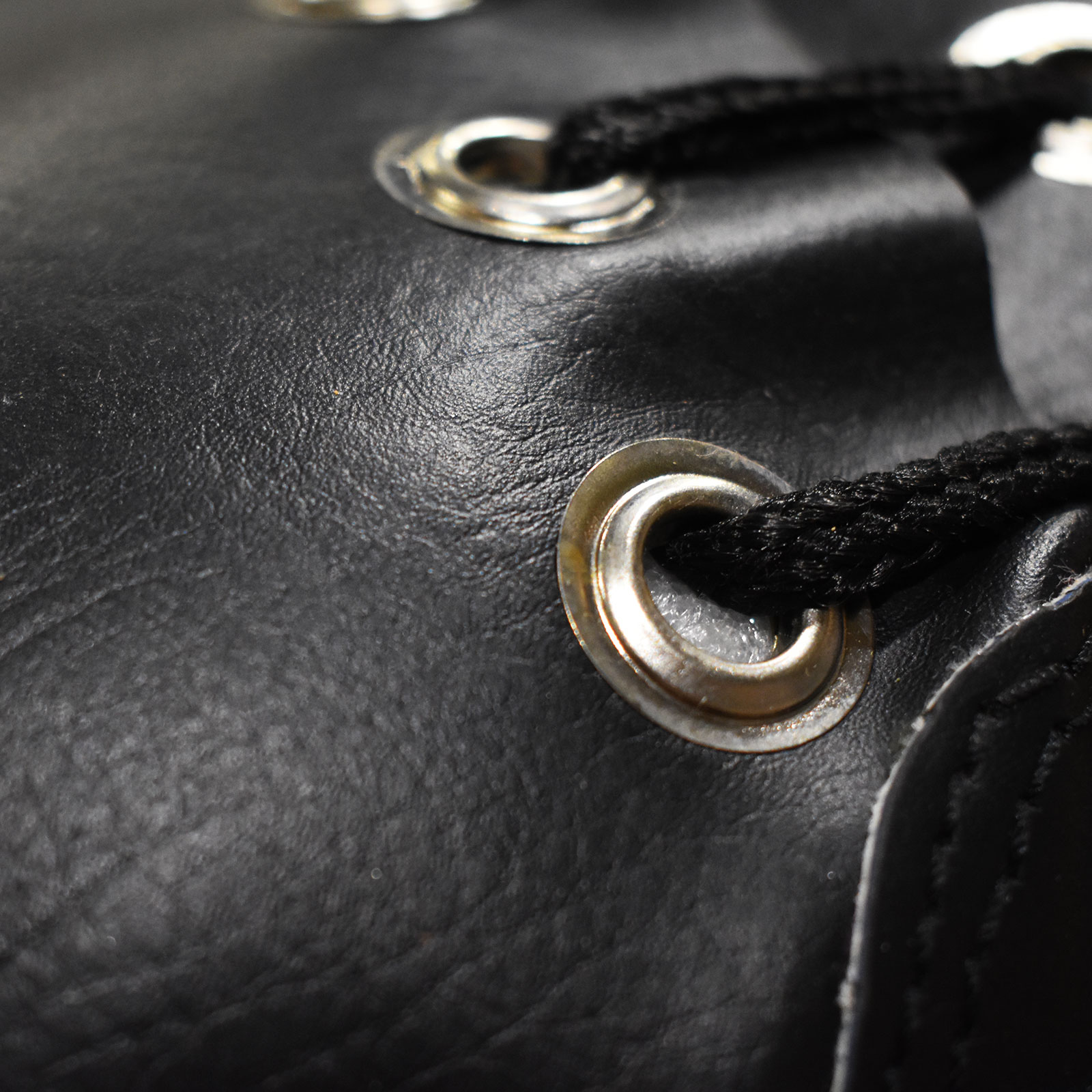 Tuf Wear Balboa 4FT Angle Jumbo Punchbag (20 Diameter) - Image 4