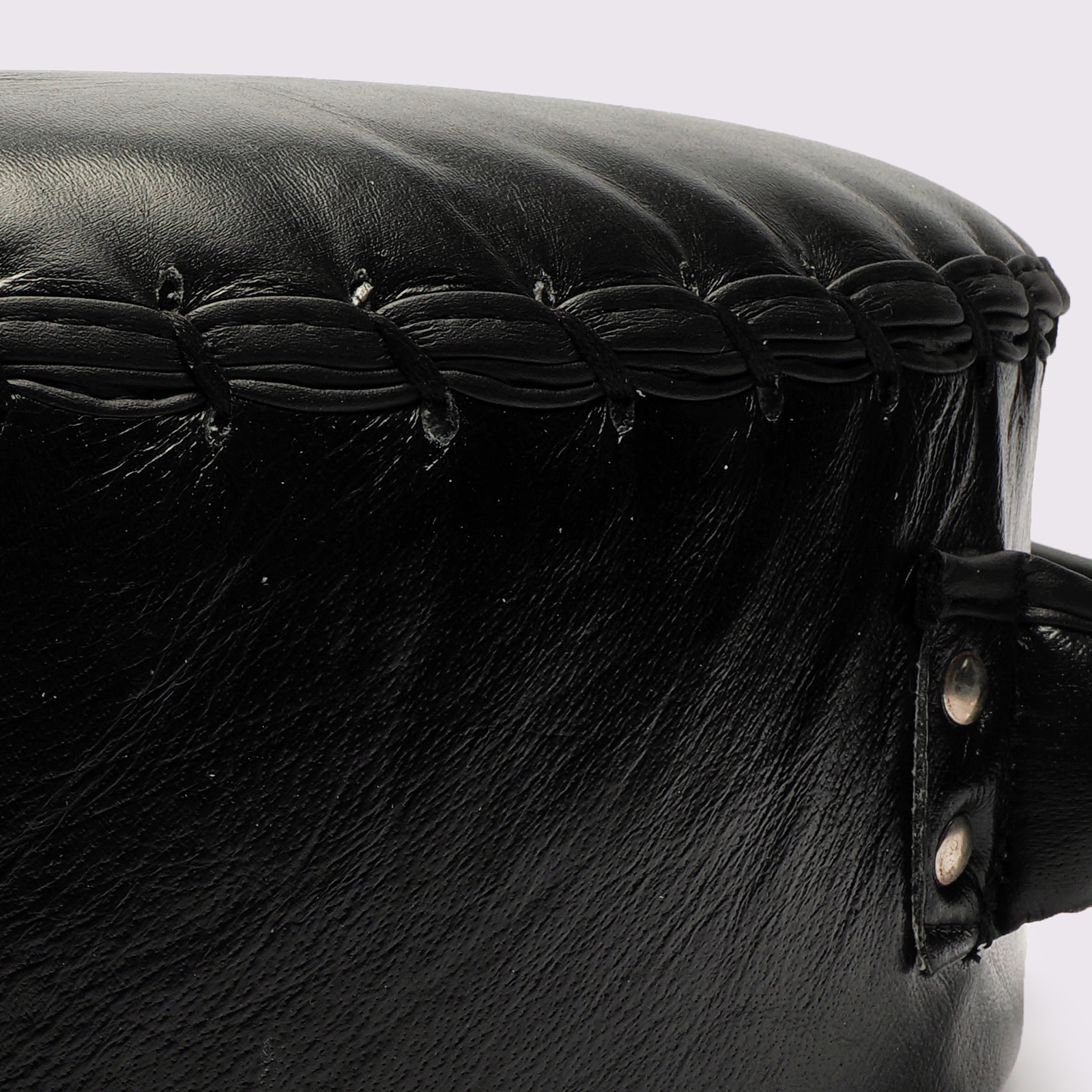 Tuf Wear Thumper Leather Punch Coaching Shield - Image 3