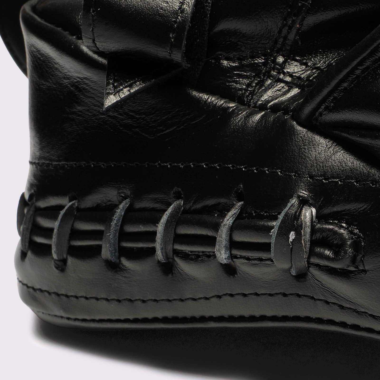 Tuf Wear Leather Curved Focus Hook and Jab Pad - Image 2